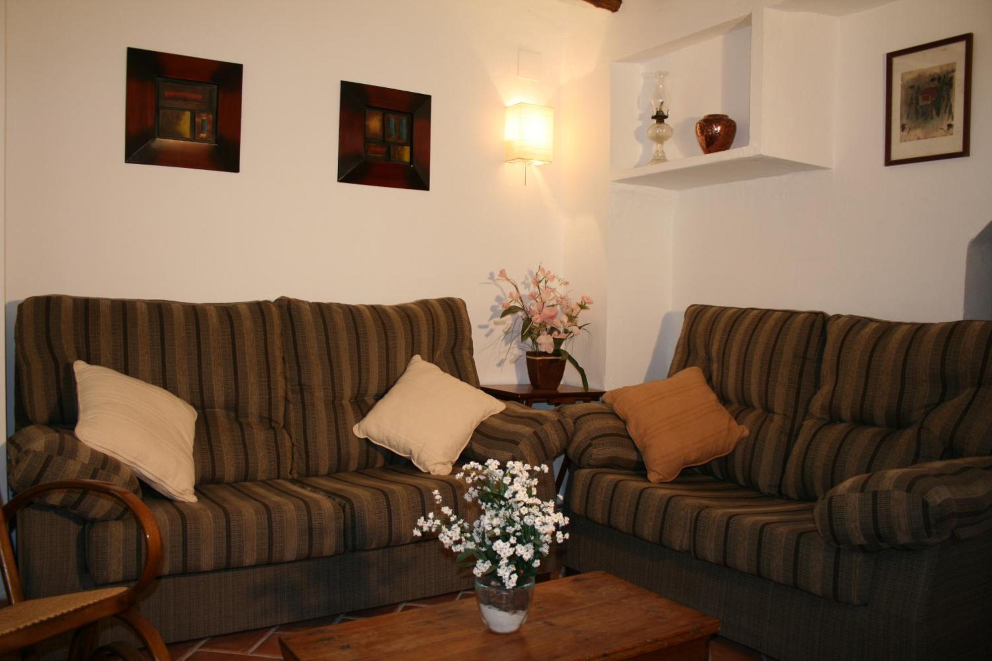 Casa Rural Zambra ปรีเอโก เด กอร์โดบา ภายนอก รูปภาพ